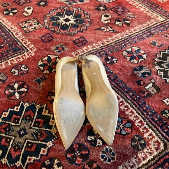 Banana Republic Madison 12 Hour Pump - Picture 6 of 8